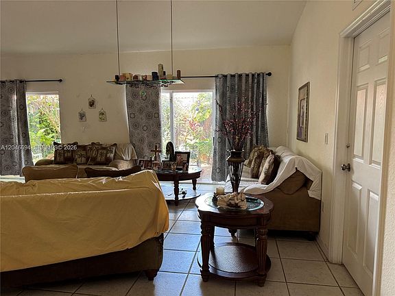 4th image of 20808 SW 86th Ct
