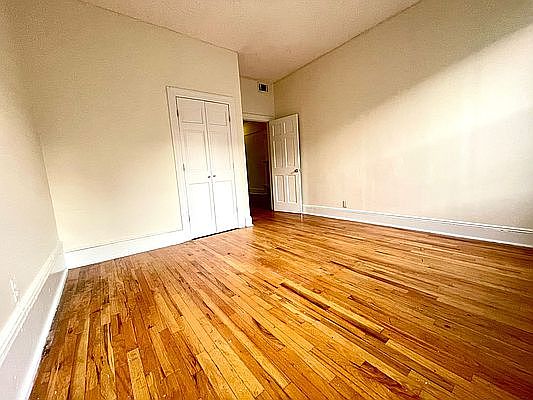 2nd image of 1055 Dean St APT 6