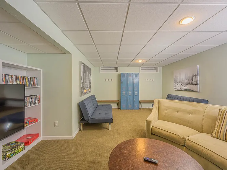 628 S Summit St #ID1061613P — Photo 16