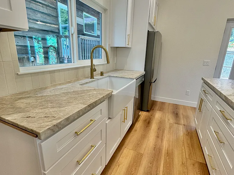 21 Sierra Ave — Photo 21