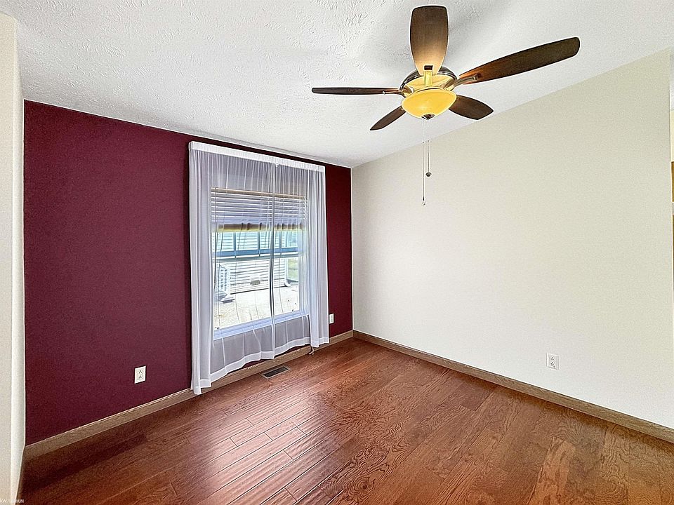 37037 Millstone Trl, photo 9