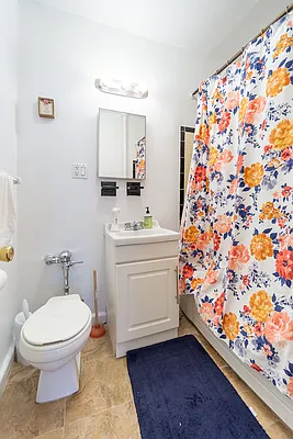 Rented by City Connections Realty | media 11