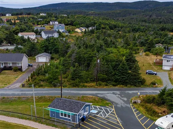 809-811 Main Road, Pouch Cove, NL A0A3L0