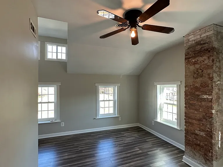 3428 Littlestown Pike — Photo 13