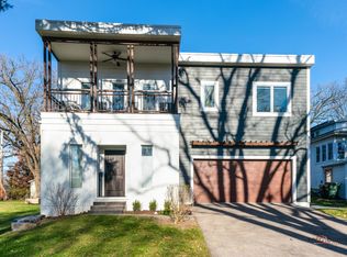 19424 W Fairview Dr, Mundelein, IL