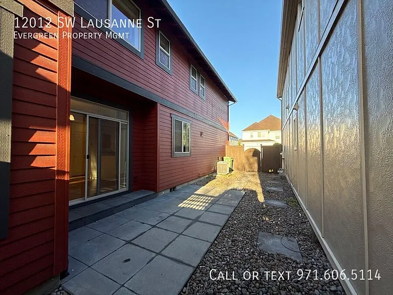 12012 SW Lausanne St — Photo 41