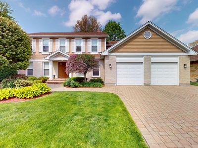 2030 N Oak Wood Dr, Arlington Heights, IL, 60004