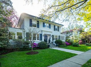 5119 38th St NW, Washington, DC 20016