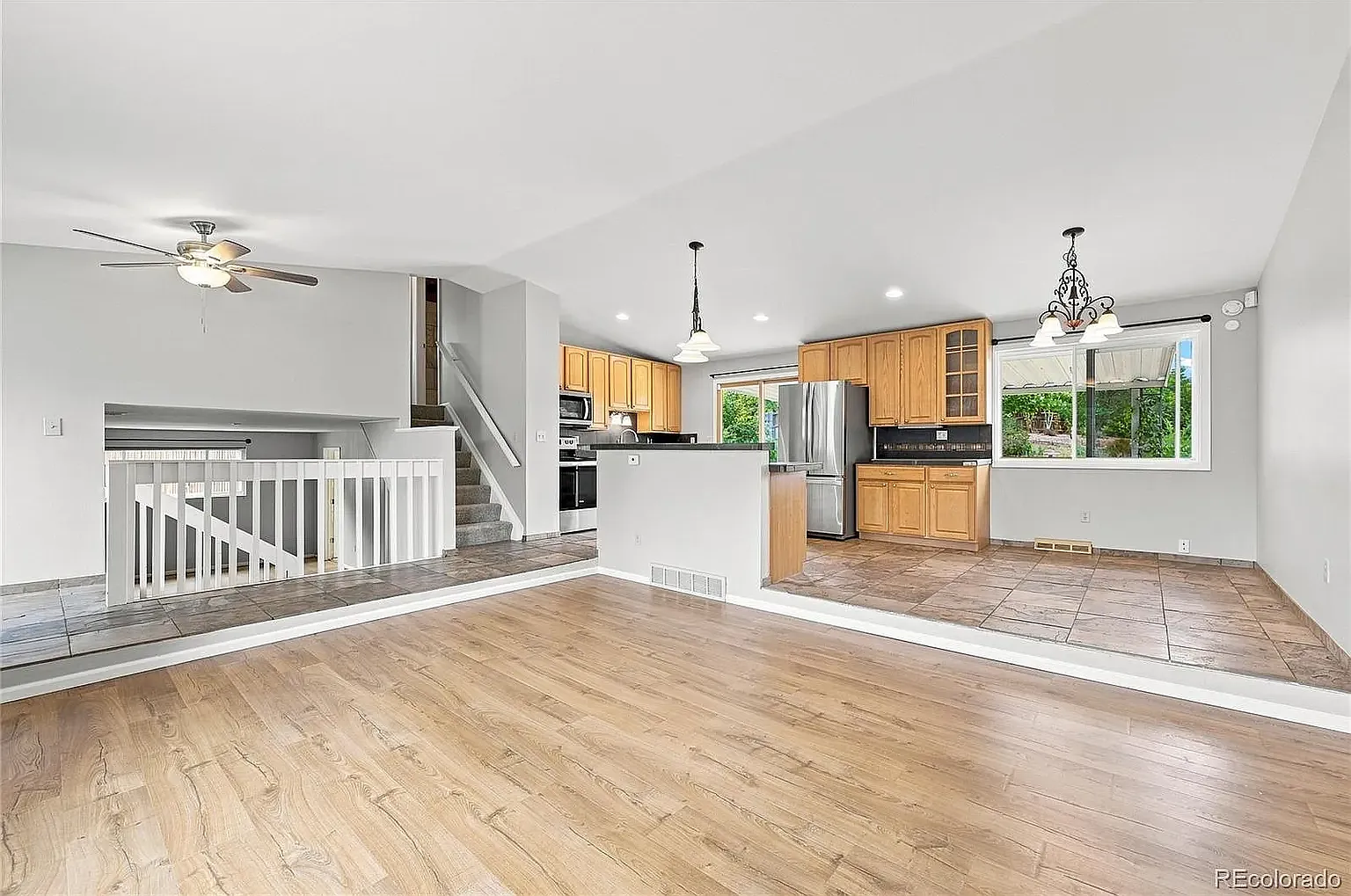 3 bed, 1726 sqft, $2,650 — Photo 4