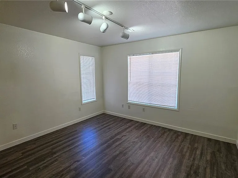 1909 Rio Canyon Ct #106 — Photo 8
