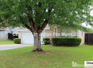 2213 Rolling Creek Run, Fort Worth, TX 76108