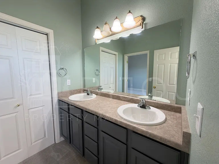 4241 Prestige Point — Photo 16
