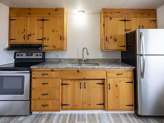 3rd image of 1420 Alice Ave #1