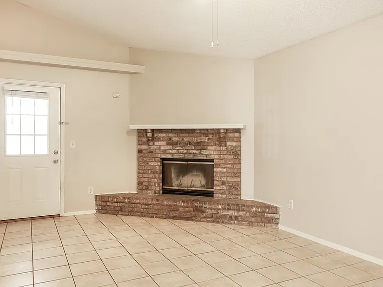 8327 Argyle Corners Ct — Photo 6