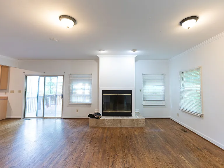 4916 Gold Crest Dr — Photo 10