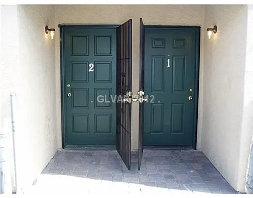 5309 W Cheyenne Ave Photo 1