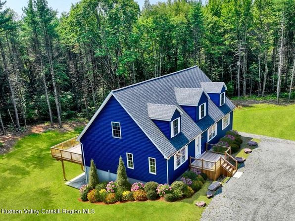 196 Fawn Hill Rd