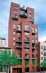 105 Lexington Avenue in Kips Bay