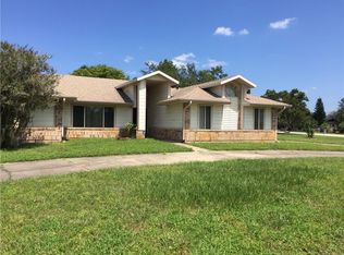 101 Spring Lake Dr, Debary, FL 32713