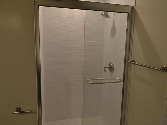 4th image of 2308 Delancey Pl