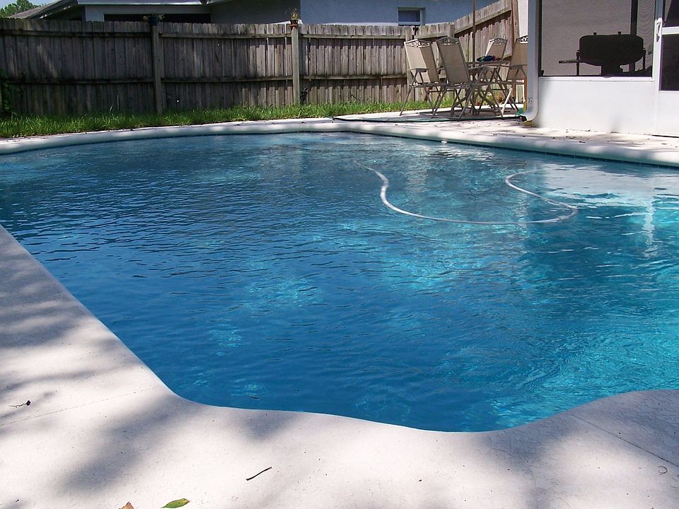 2nd image of 127 Pine Isle Dr