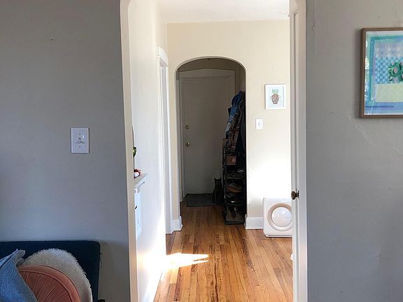 4th image of 1236 N Pearl St #7
