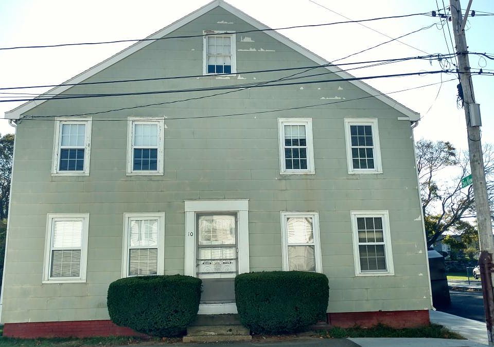1st image of 10 N Spooner St