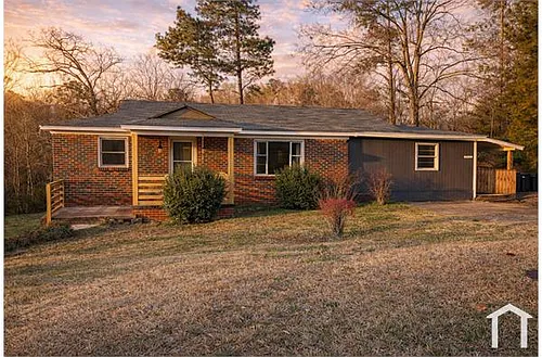 1036 Southwood Dr Photo 1