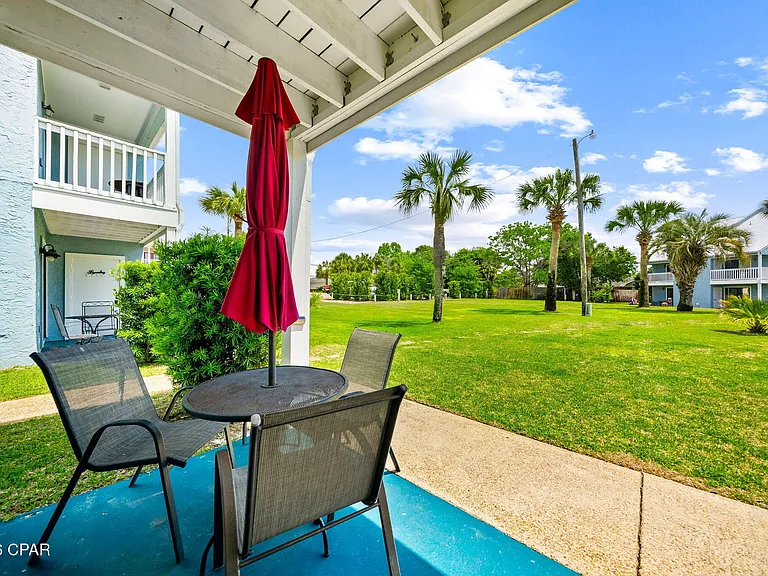 503 Granada Cir #503B — Photo 14