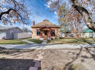 417 1/2 N 3rd St, Hamilton, MT 59840