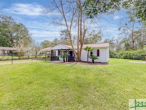 2nd image of 601 Cranman Drive