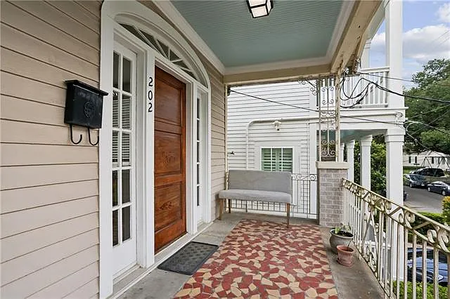 2 bed, 1.0 bath, 1000 sqft, $1,800 — Photo 2