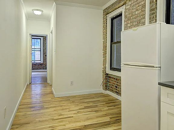3rd image of 411 W 48th St APT 2FW