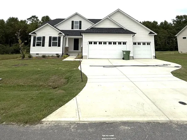 130 Bonsai Way, Four Oaks, NC 27524