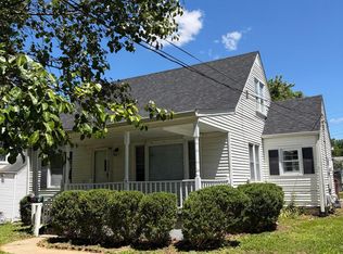 1509 Sharon Dr, Louisville, KY 40216