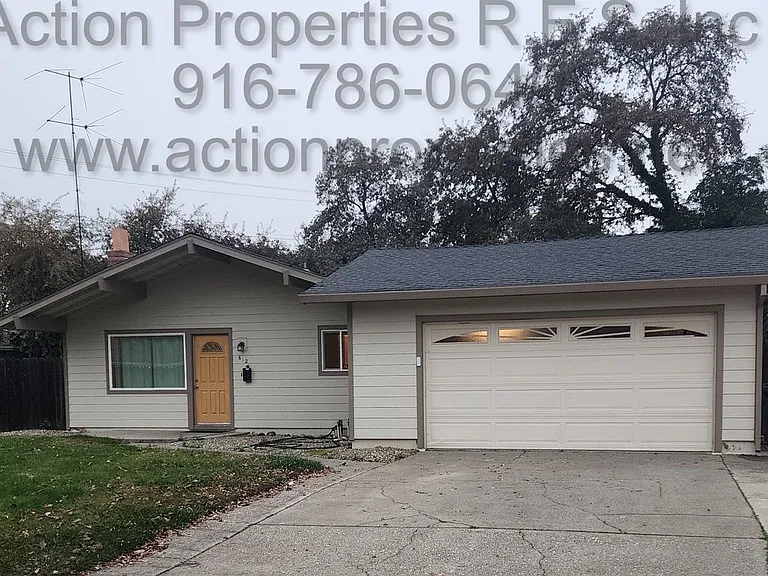 612 Gregory Ct — Photo 1