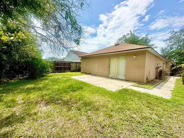 13087 Odyssey Lake Way — Photo 12