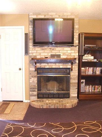 2nd image of 1346 Tres Rios Dr