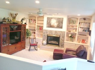 404 Jeffery Dr, Mahomet, IL