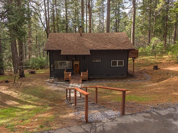 4th image of 210 David Lee Rd