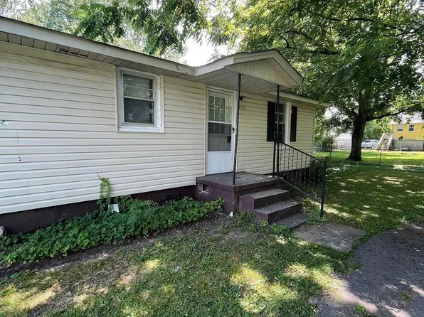 120 Brockway Ave, Owens Cross Roads, AL 35763