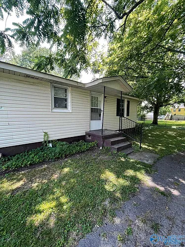 120 Brockway Ave Photo 1