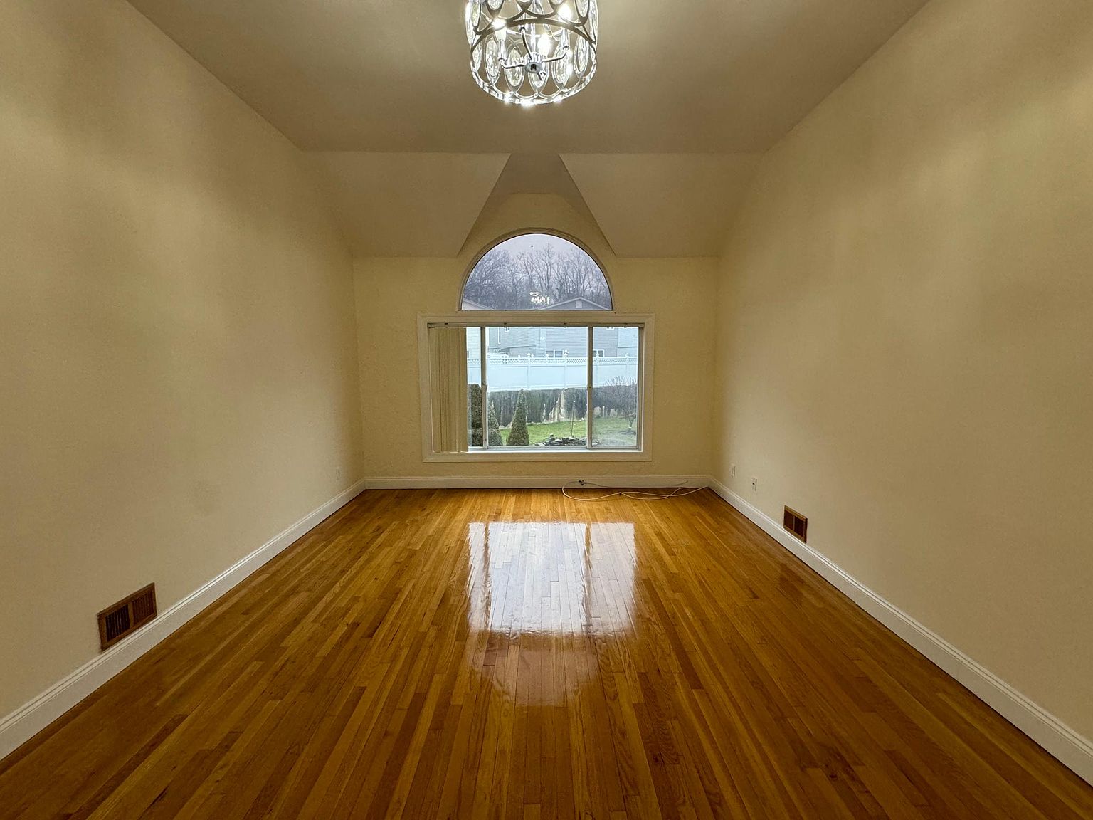 35 Cranford Ct, Staten Island, NY 10306 Zillow