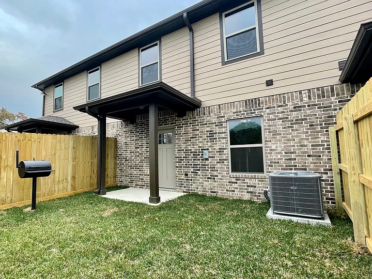 7918 N Kilarney Dr #1-4 — Photo 12