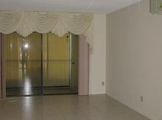 10406 NW 6th St #10406, Pembroke Pines, FL 33026