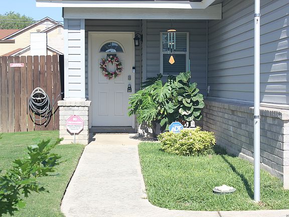 2nd image of 3111 Sunbird Bay