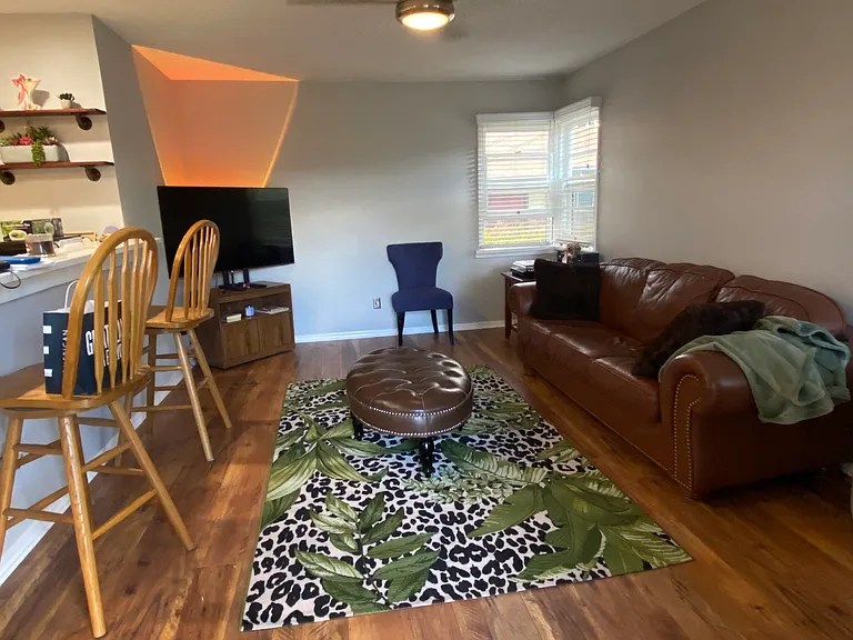 279 Garfield St #C — Photo 3
