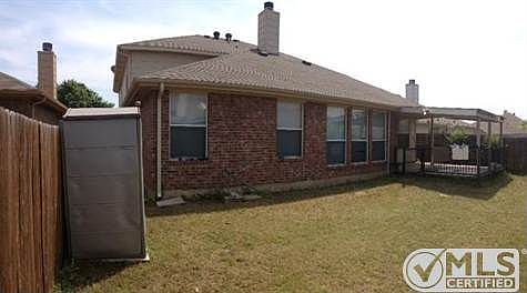 1st image of 9055 Riverfalls Dr