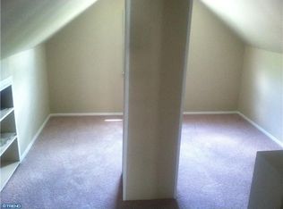 23 E 10th Ave, Runnemede, NJ 08078