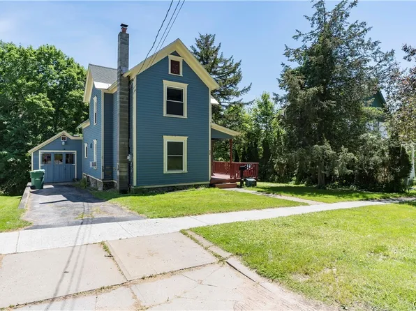 832 West St, Carthage, NY 13619